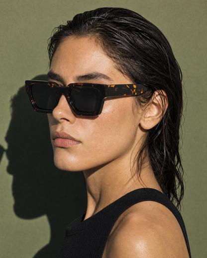 SLAB Frame 06 in TORTOISE, three-quarter portrait
