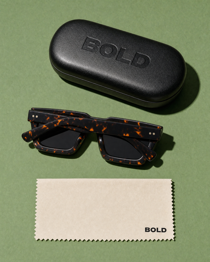 SLAB Frame 06 in TORTOISE with BOLD hard case and cleaning cloth