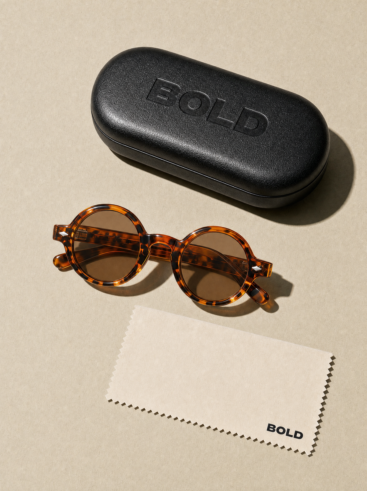 PENNY Frame 07 in TORTOISE with BOLD hard case and cleaning cloth