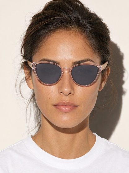 HM578 in BLUSH, front portrait