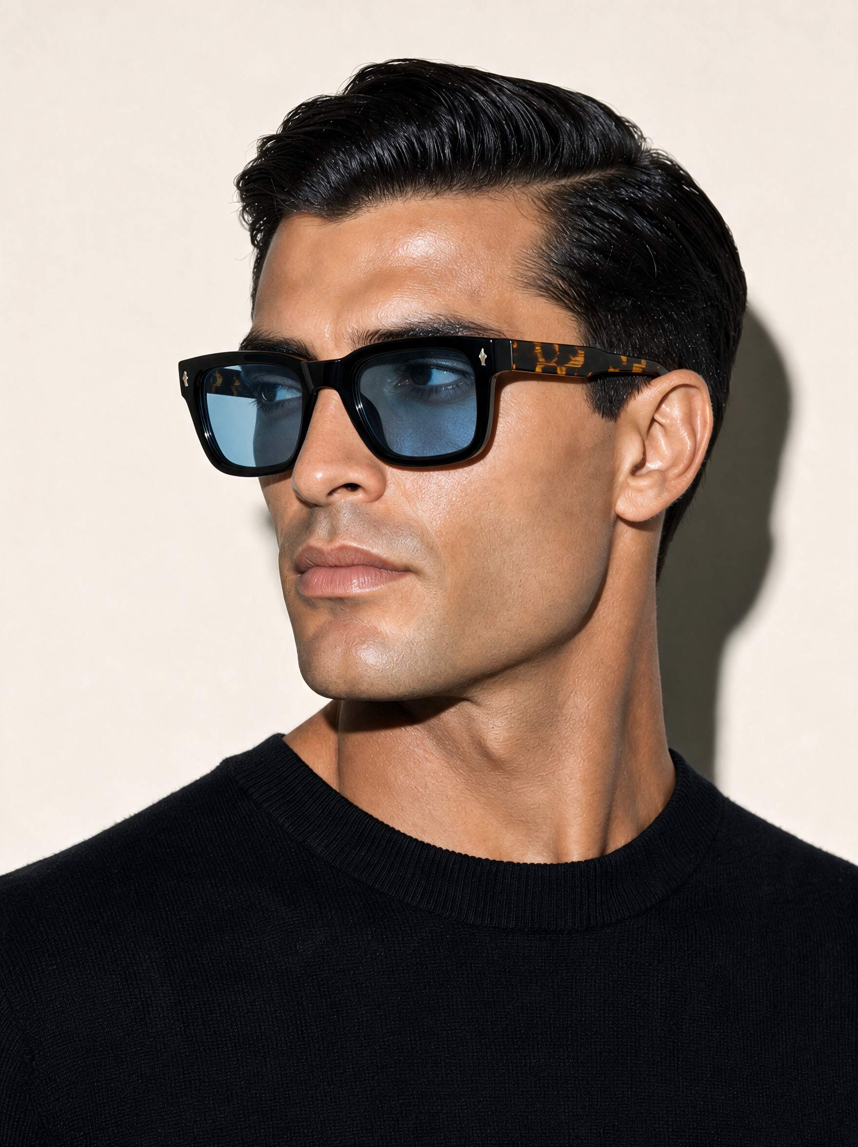 BARON Frame 16 square sunglasses in HAVANA black and tortoiseshell, three-quarter portrait