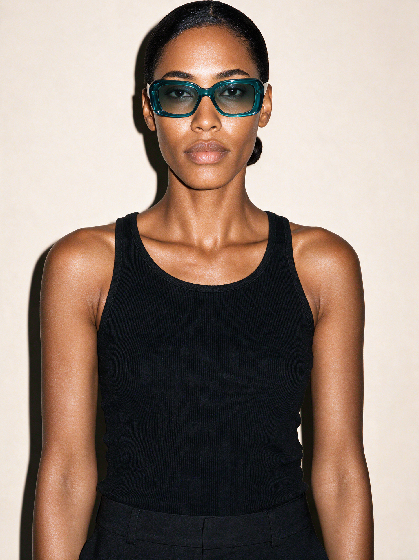 PRISM Frame 18 in LAGOON, front on, waist up