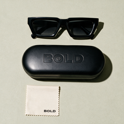 WEDGE Frame 12 in LICORICE with BOLD hard case and cleaning cloth